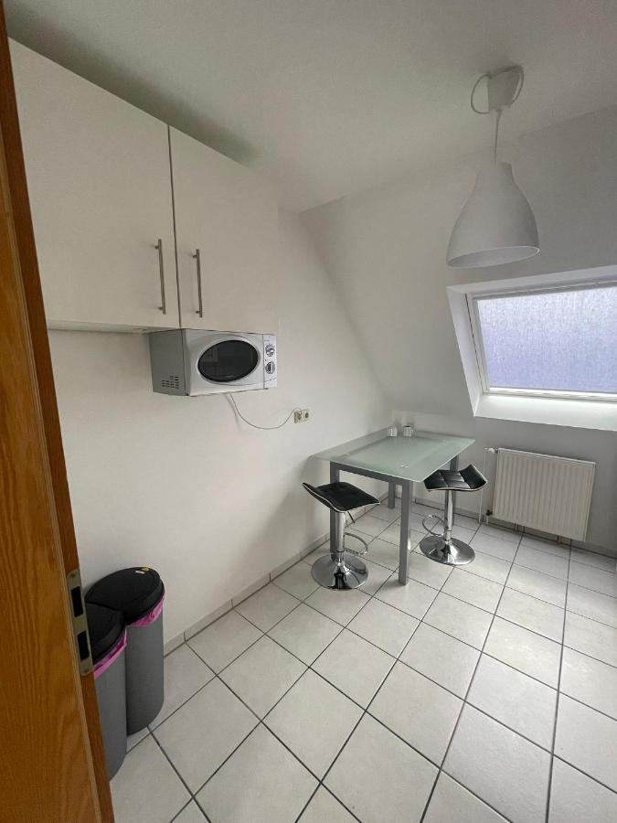Monteurzimmer/Ferienwohnung Brauckstrasse, Гладбек Екстериор снимка