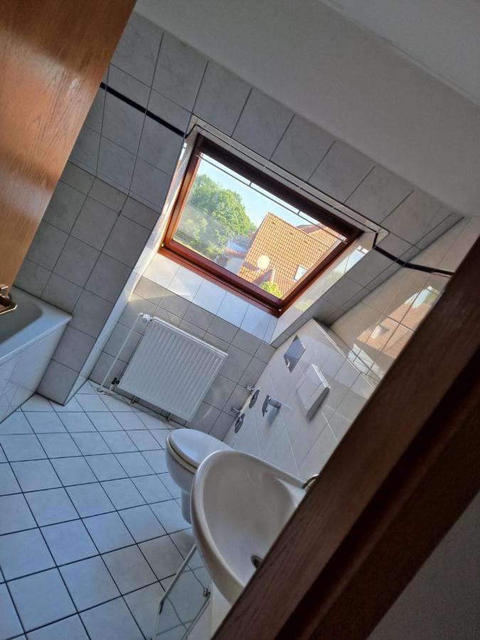 Monteurzimmer/Ferienwohnung Brauckstrasse, Гладбек Екстериор снимка