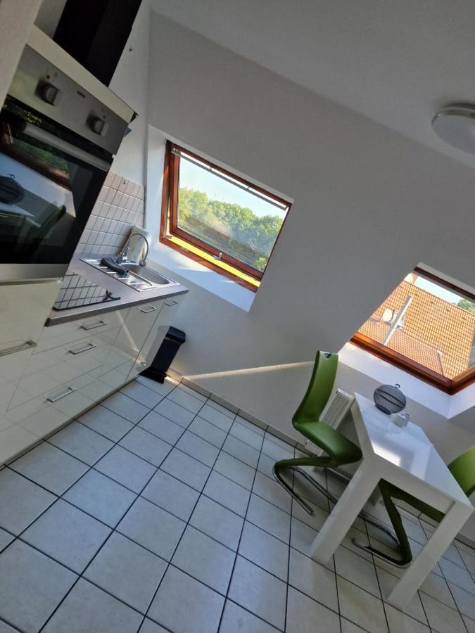 Monteurzimmer/Ferienwohnung Brauckstrasse, Гладбек Екстериор снимка